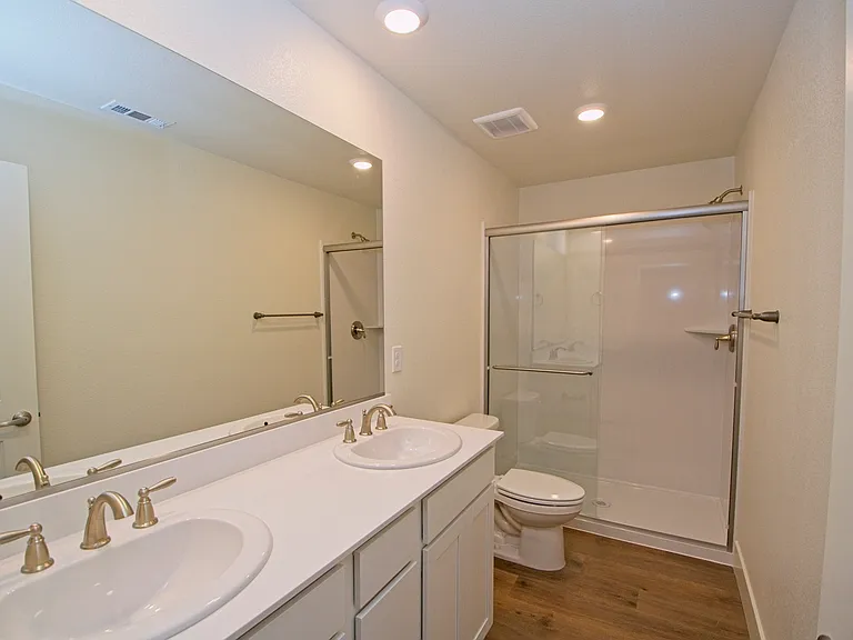 1636 Prancer St — Photo 18