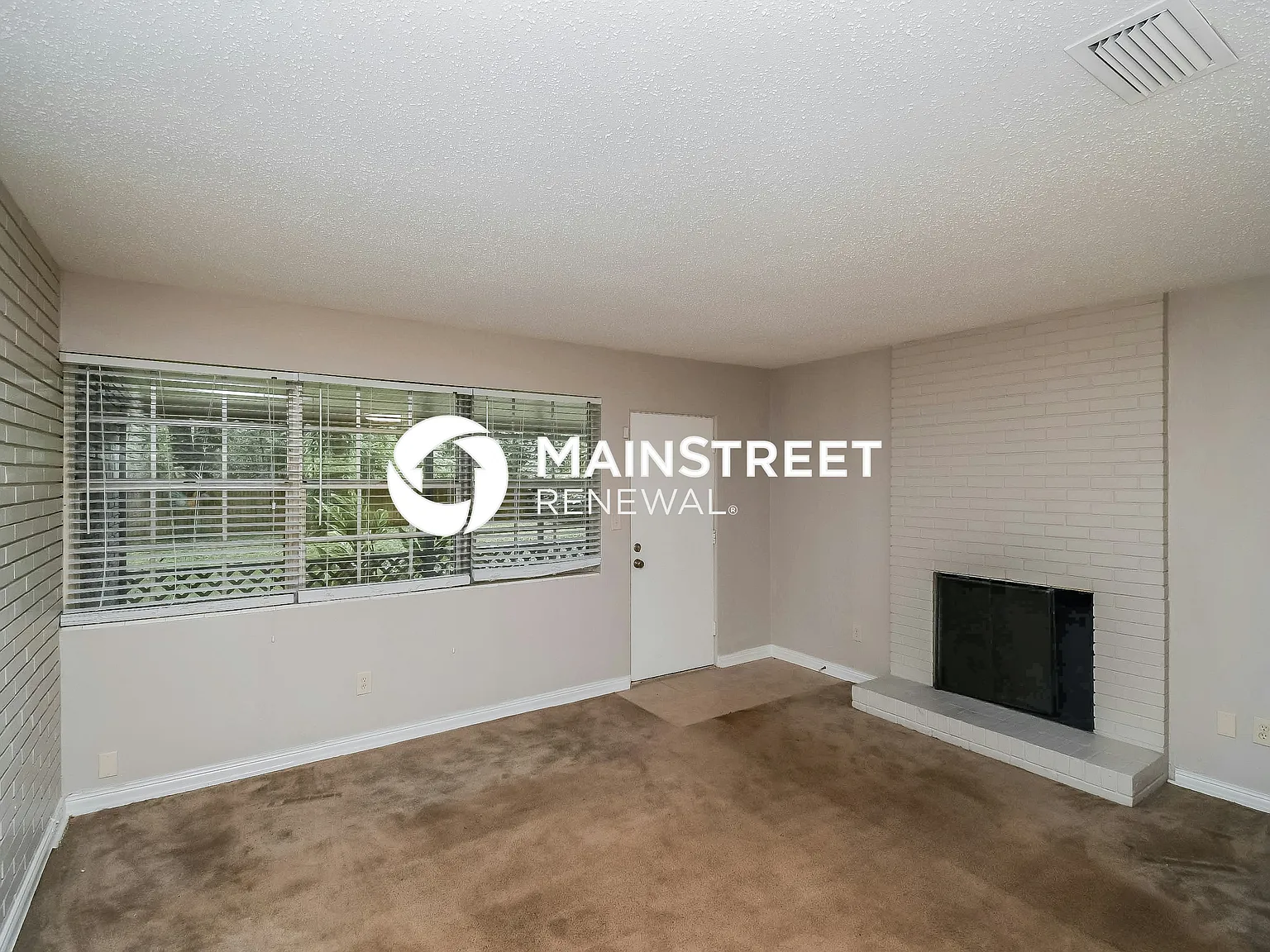 5733 Michigan Ave — Photo 2