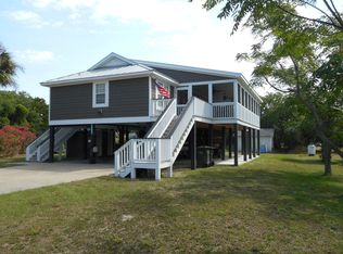 2405 Holmes St, Edisto Island, SC 29438