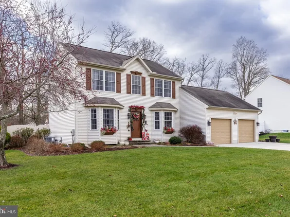2223 Yankee Ct, Vineland, NJ 08361
