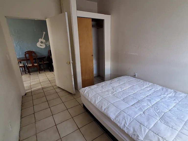 1504 Tapia Blvd SW #A — Photo 12