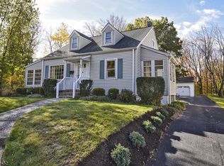 42 Delmore Ave, Berkeley Heights, NJ 07922