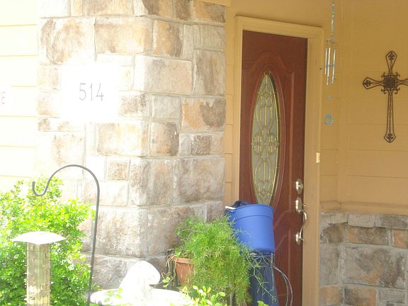 Built in 2007 Excellent home!