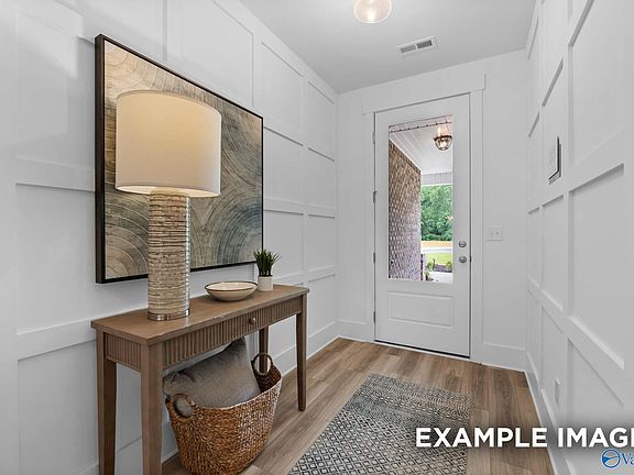 2nd image of 223 Jerrie Lynn Blvd