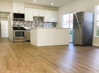 3933 Arlington Ave, Los Angeles, CA 90008