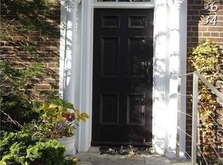 34 Edmund Ave, Toronto, ON M9N 1A4