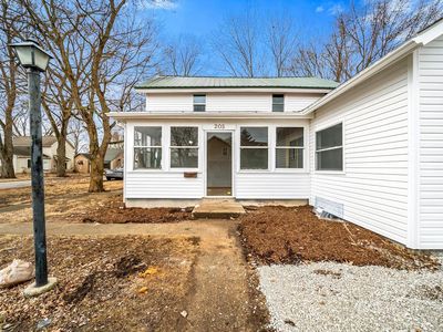 205 W Poplar St, South Whitley, IN, 46787