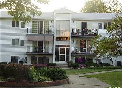 1st image of 5680 Coach Dr W APT B