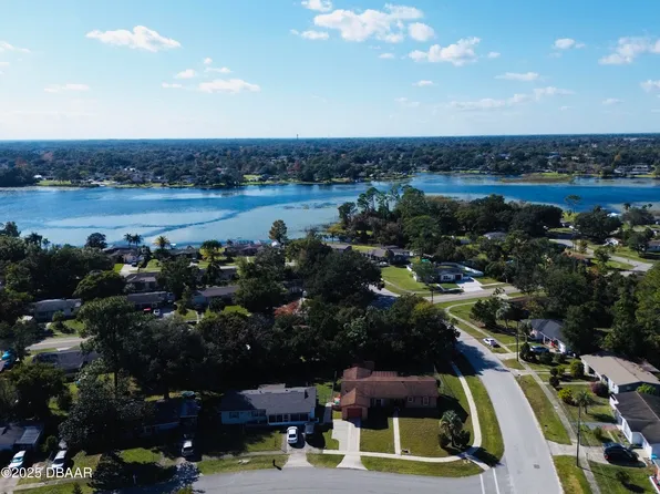 1144 Gerona Ave, Deltona, FL 32725