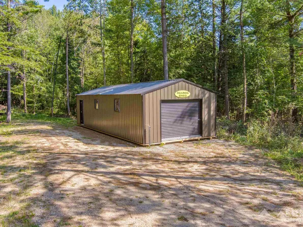 Brick Rd, West Branch, MI 48661