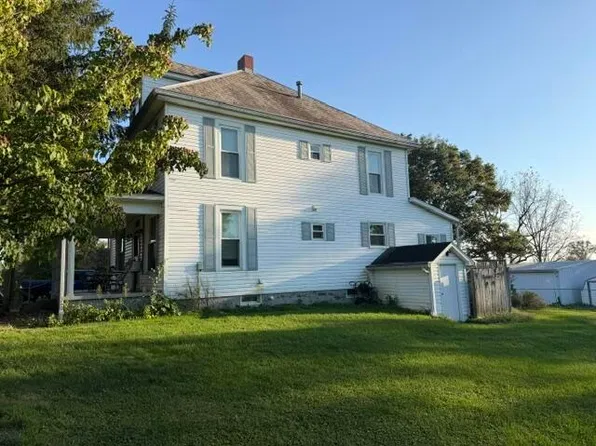 5635 Canal Rd NE, Pleasantville, OH 43148