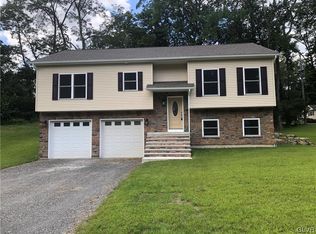 730 Pennsylvania Ave, Bangor, PA 18013