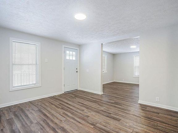 5th image of 1132 Broadway Ave NW
