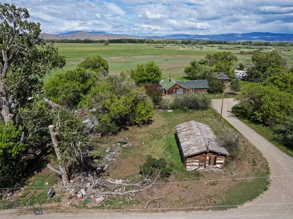Lots 1 2 3 Johnson St, Radersburg, MT 59643