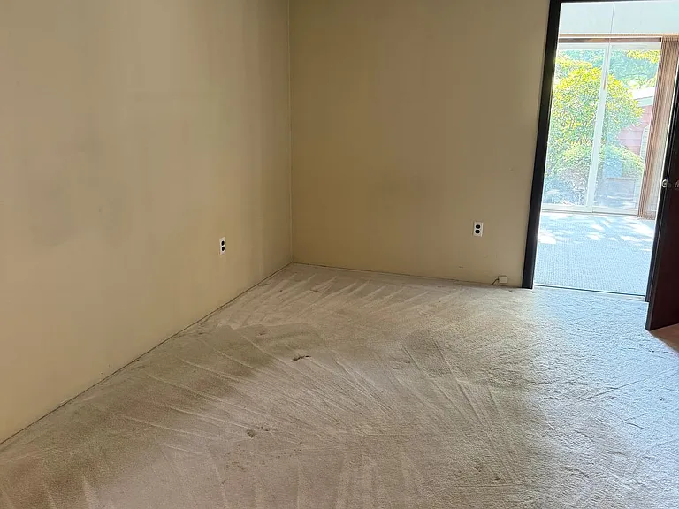 517 Grove Ave — Photo 9