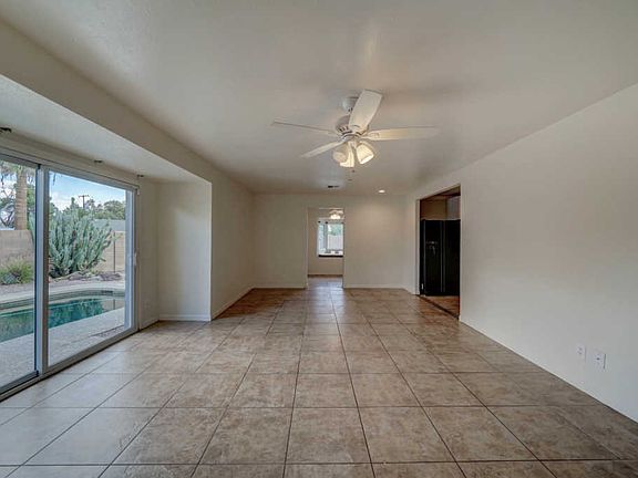 3rd image of 1311 E Palo Verde Dr