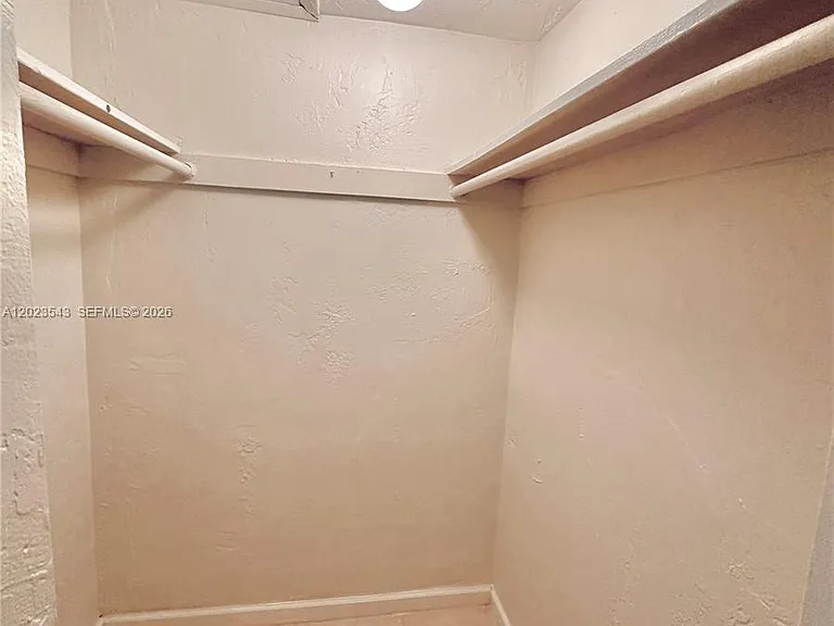 8650 SW 67th Ave #1032 — Photo 9