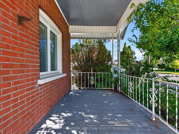 4th image of 164 Prince St