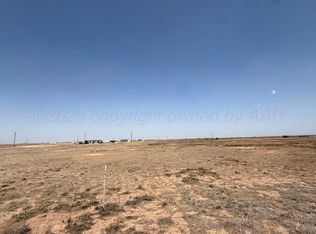 5697 Davis St, Channing, TX 79018