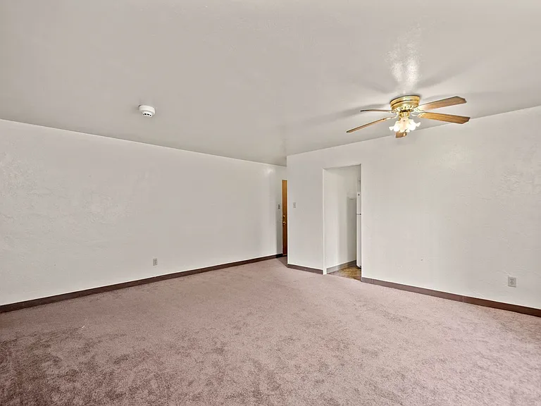 2117 Brownsville Road — Photo 22