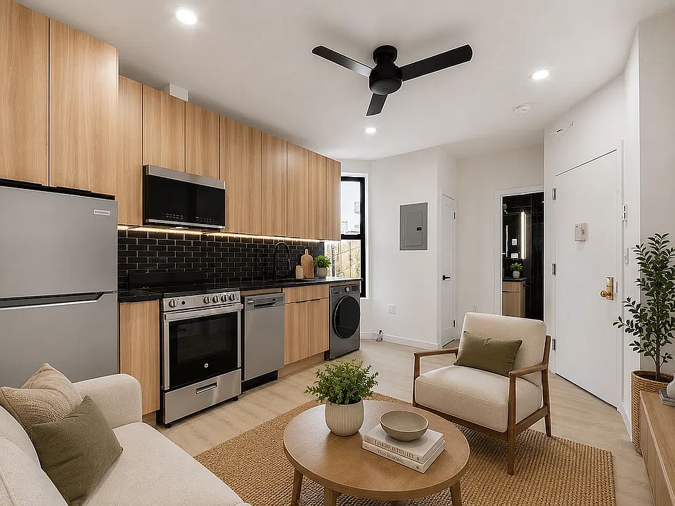 2nd image of 37 Orchard St APT 3