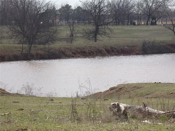 5th image of 11369 Horse Ave