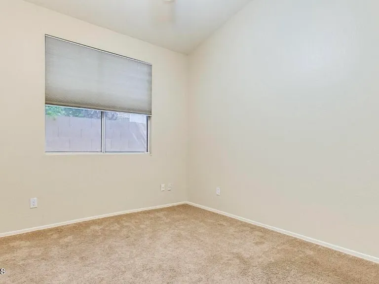 5458 W Milky Way — Photo 13
