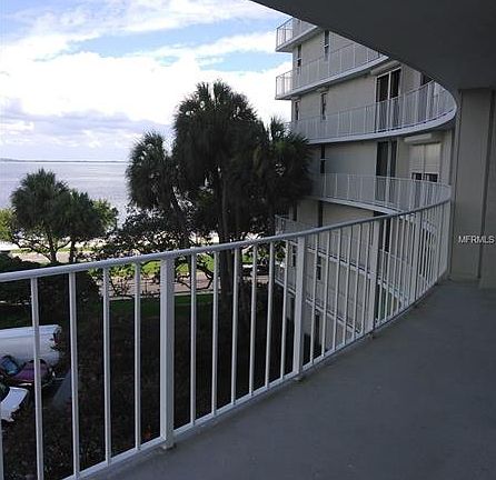 2nd image of 2611 Bayshore Blvd APT 405