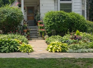 115 N 5th St #2, Saint Charles, IL 60174