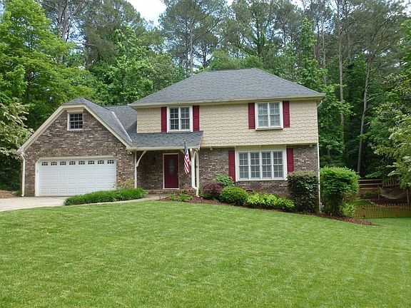 2nd image of 40 Pine Island Ct