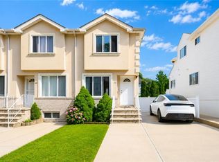 170 Maryland Ave, Staten Island, NY 10305