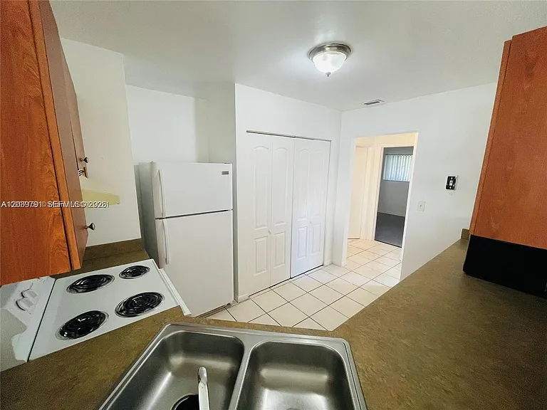 3449 NW 44th St #108 — Photo 4
