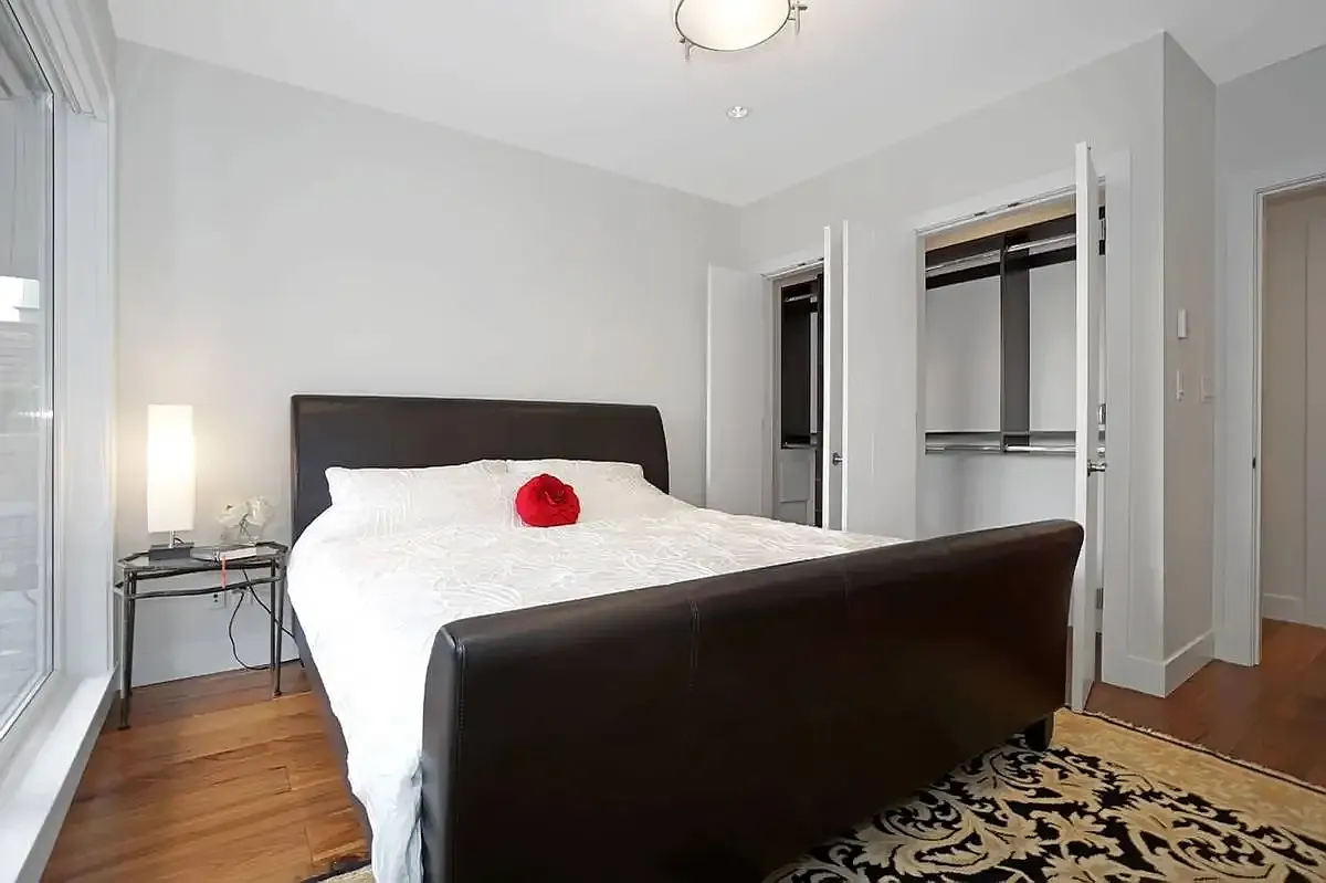 1 bed, 800 sqft, $2,995 — Photo 4