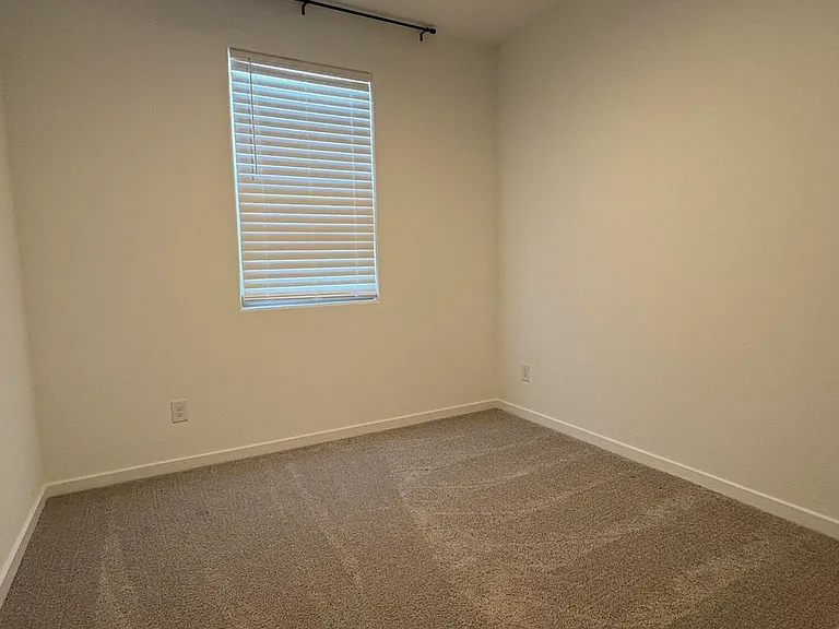 48395 N Dorotea Way — Photo 19