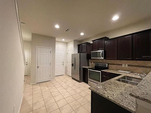 5th image of 8741 Turnstone Haven Pl