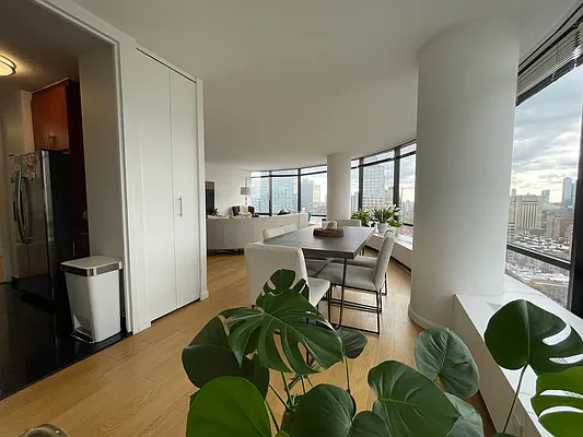 Rented by Douglas Elliman | media 21