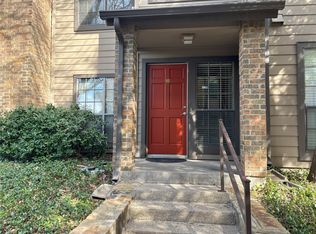 9910 Royal Ln APT 501, Dallas, TX 75231