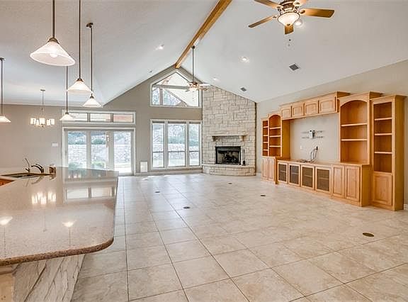 5th image of 4211 Mojave Dr