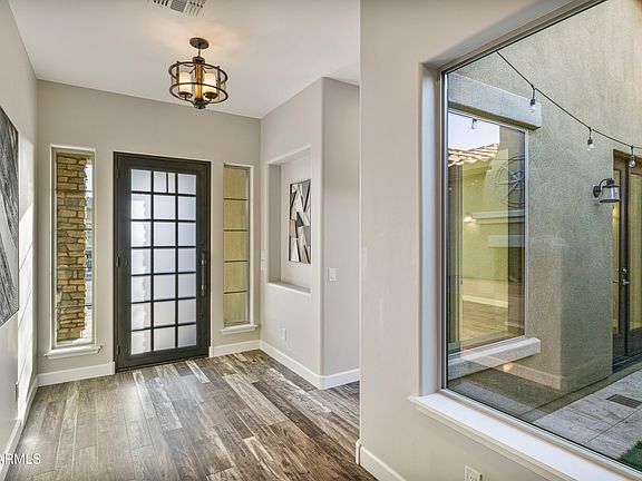 4th image of 20964 W HILLCREST Boulevard