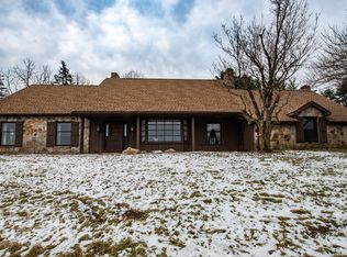 1290 Arbutus Dr, Lock Haven, PA 17745