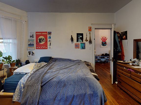 2nd image of 11 Ransom Rd #4