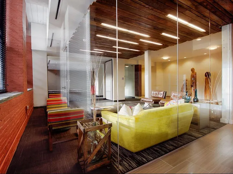 Winchester Lofts — Photo 8