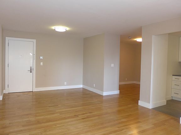 2nd image of 301 E 47th St APT 7N