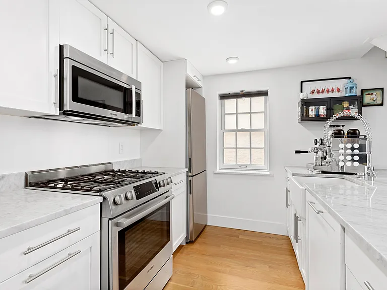 340 Dean St #2A — Photo 3