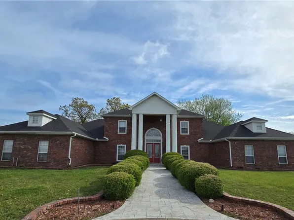 862 Via Firenze Ave, Springdale, AR 72762