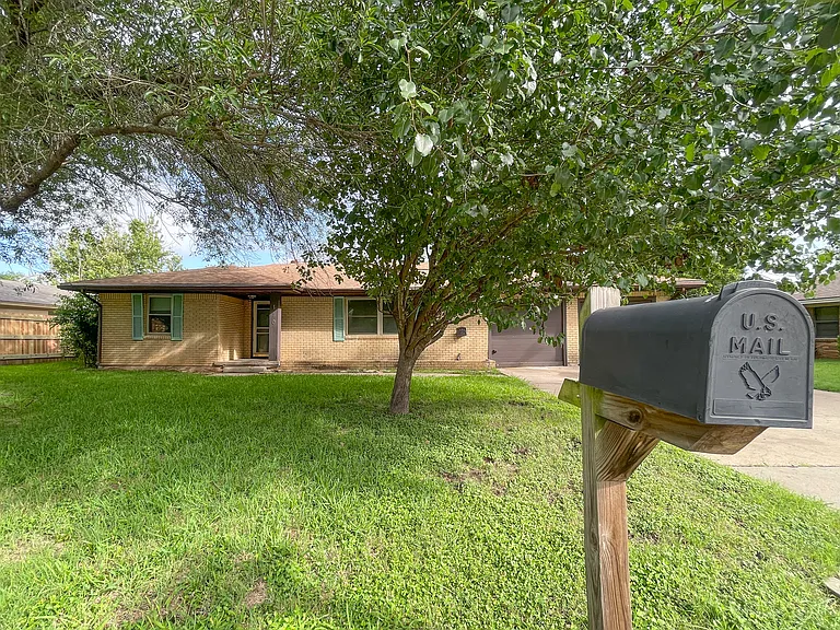 110 E San Benito Dr — Photo 27