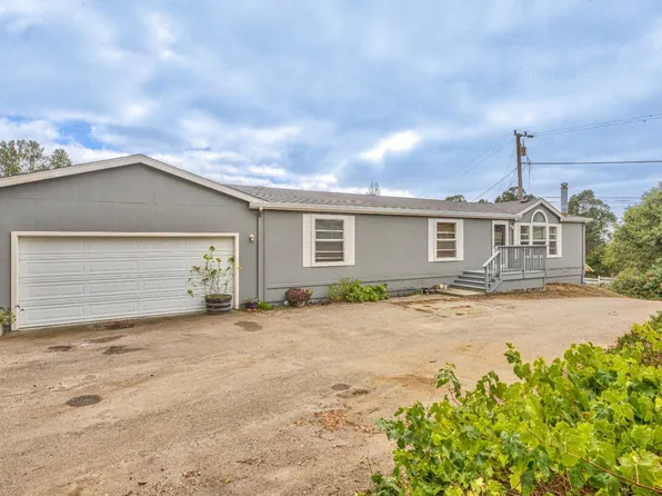 657 Seely Ave, Aromas, CA 95004