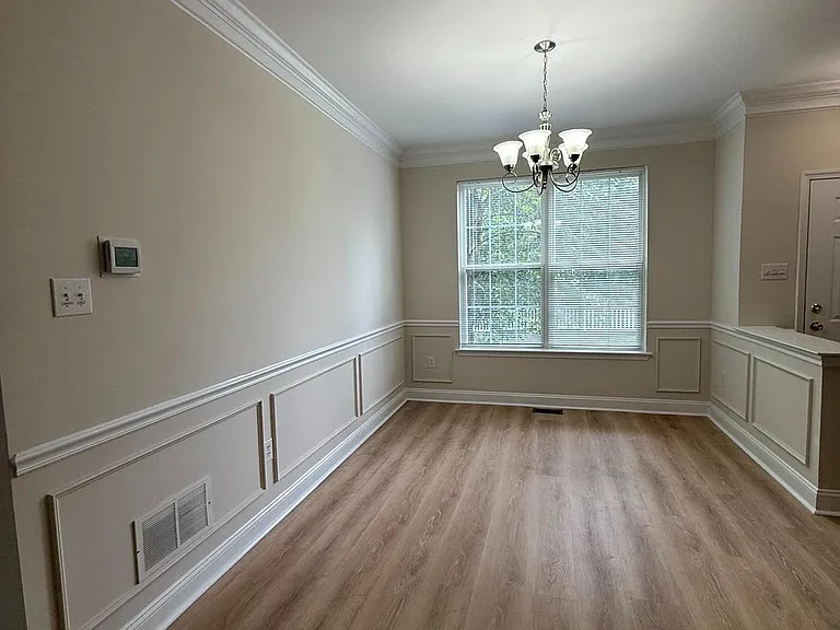 47 Ross Way — Photo 7