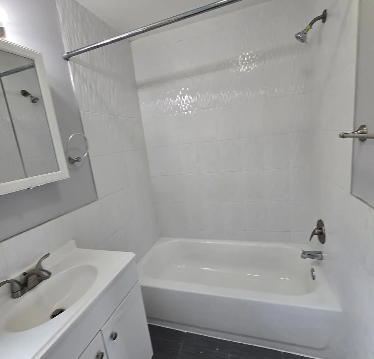 2 bed, $1,650 — Photo 3