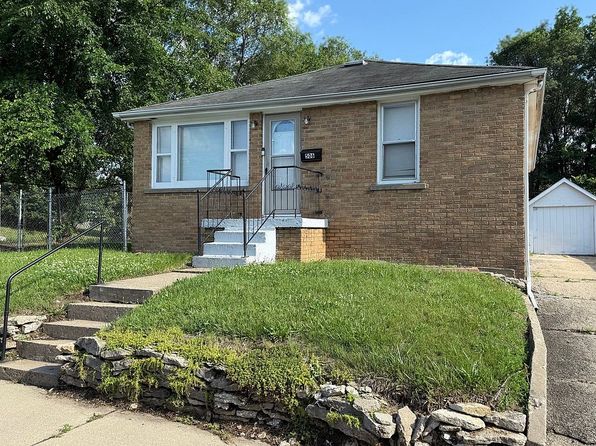 506 Illinois St